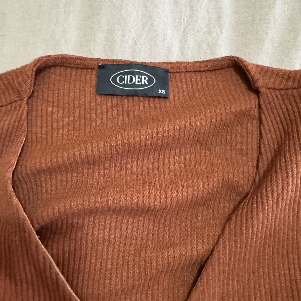 Cider Rust Ribbed Knit Top - Picture 3 of 5